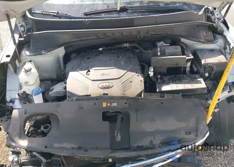 2020 Kia Sorento 3.3L Lx z USA, uszkodzony, nr VIN 5XYPG4A50LG629042